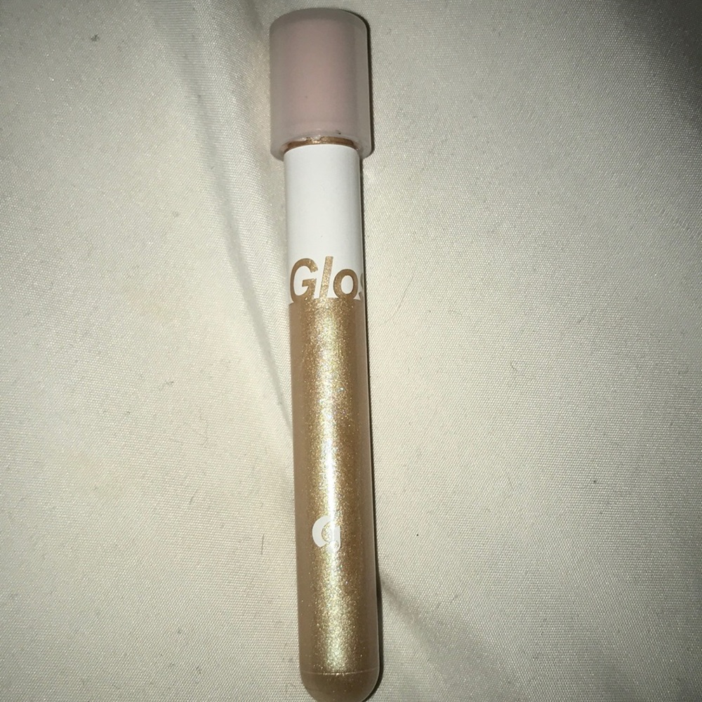 Glossier Lidstar in Moon